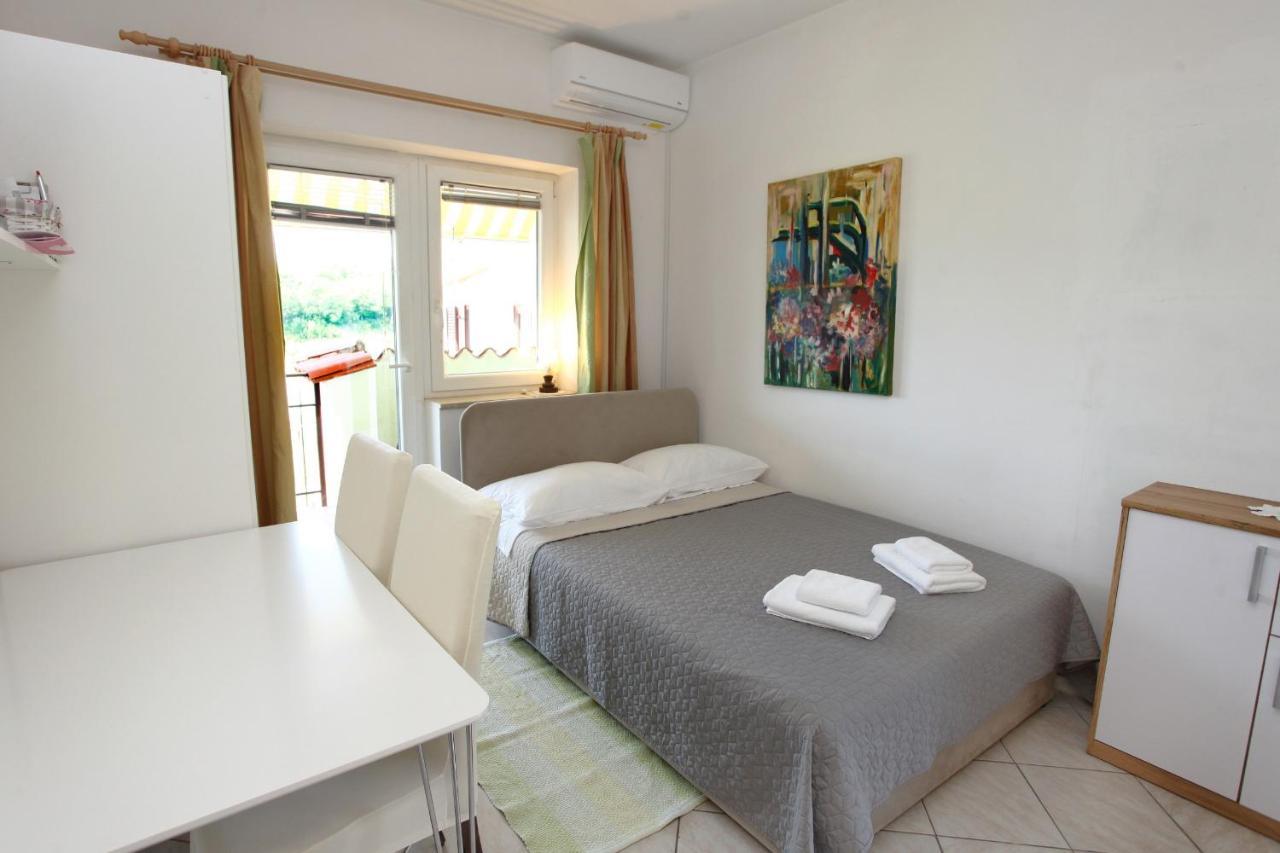 Bozena Studio Kneb Portoroz Luaran gambar