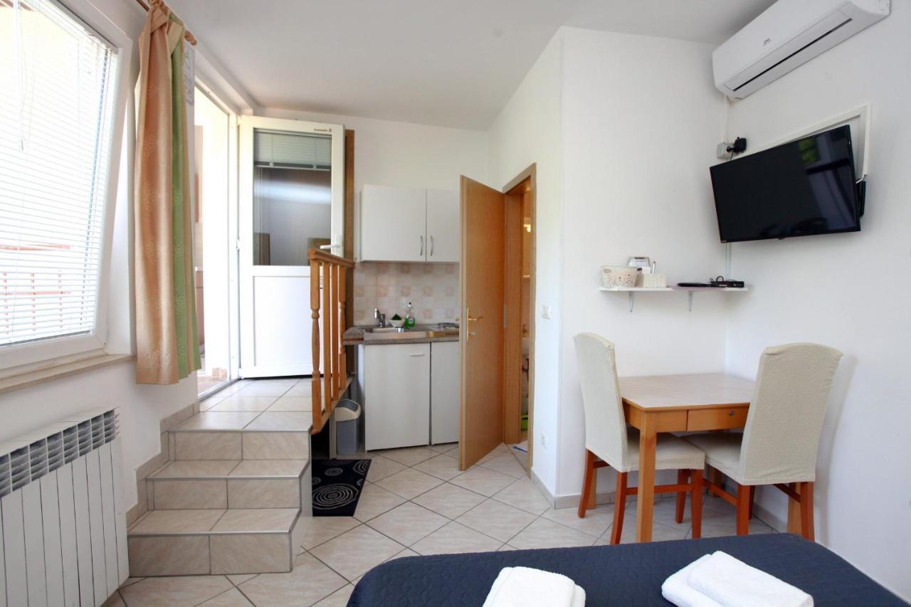Bozena Studio Kneb Portoroz Luaran gambar