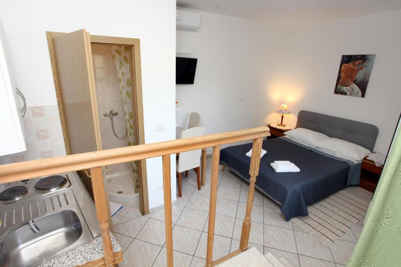 Bozena Studio Kneb Portoroz Luaran gambar